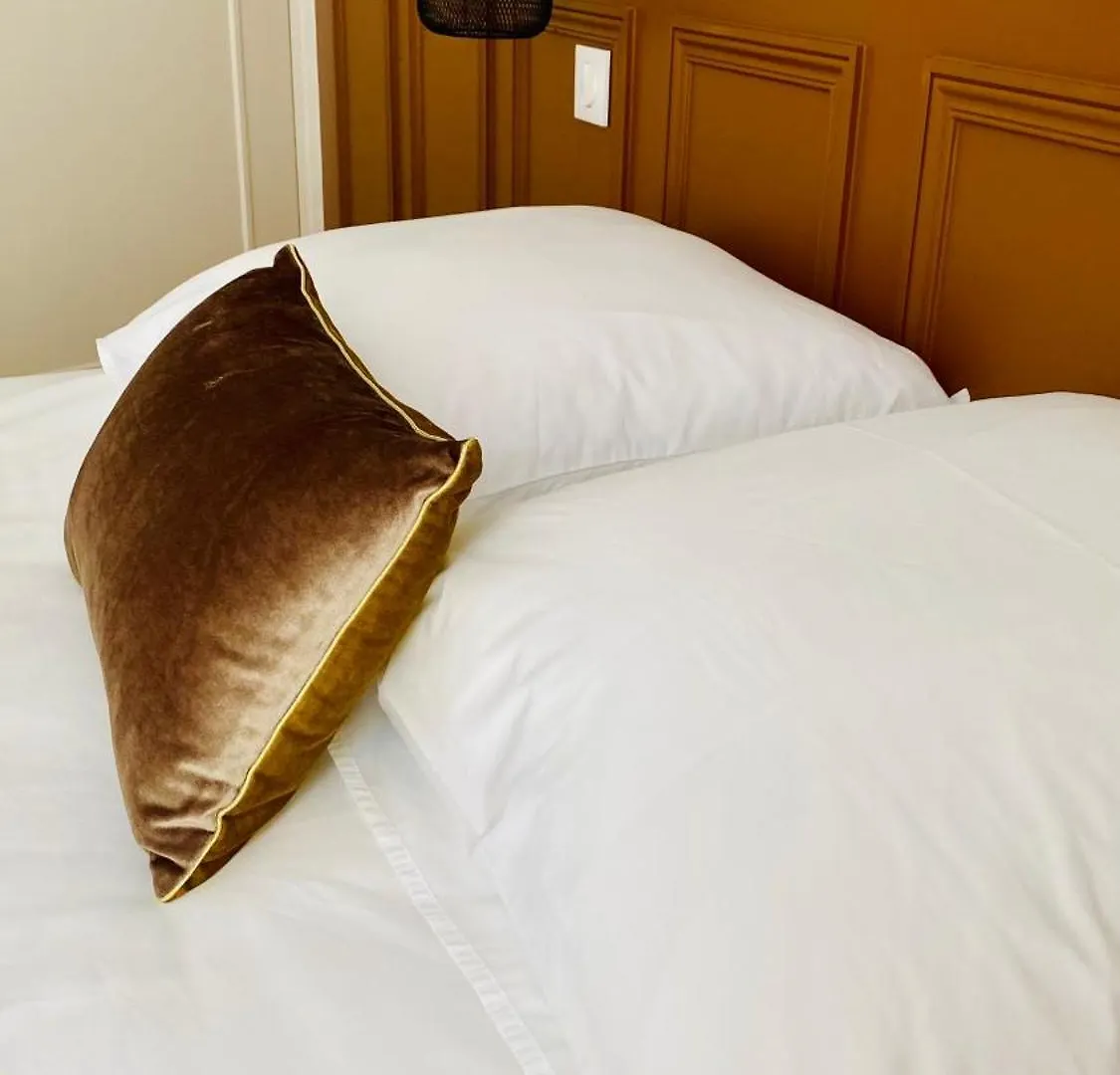 Appartement Baudelaire Au Coeur De لوريا شقة